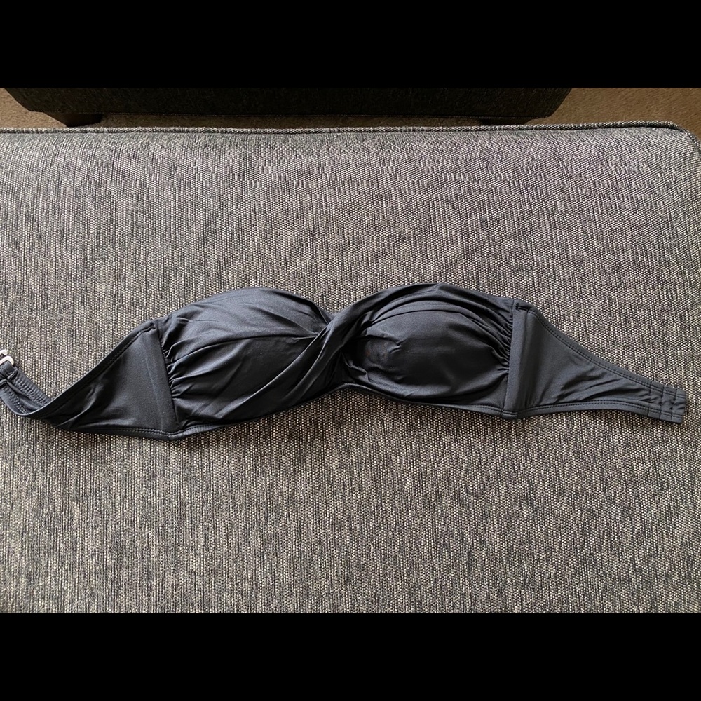 Beaudeau bikini top